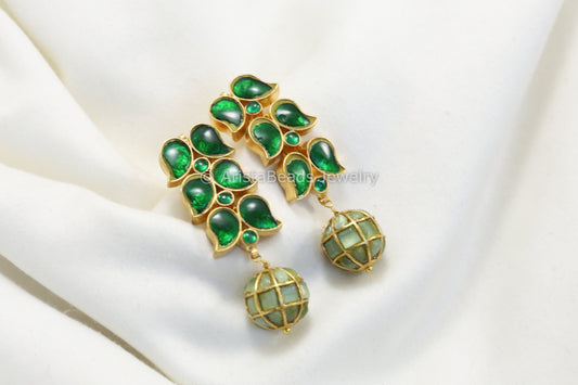 Jadau Kundan Earrings - Green & Pista
