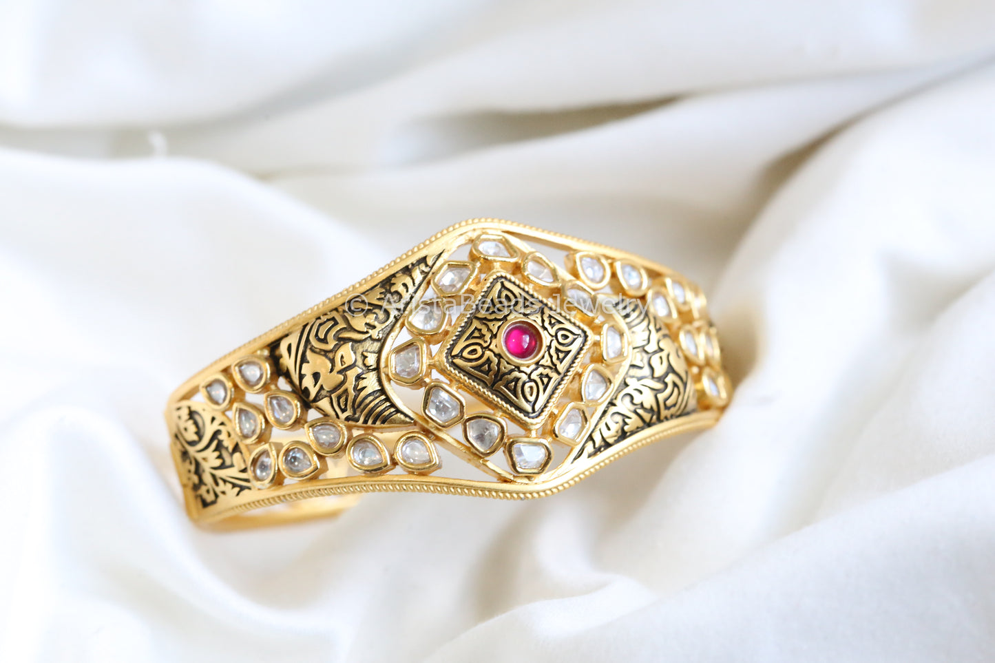Uncut Polki & Enamel Bracelet