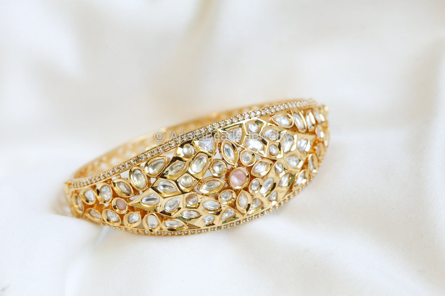 Uncut Foil Kundan Bracelet - Pink
