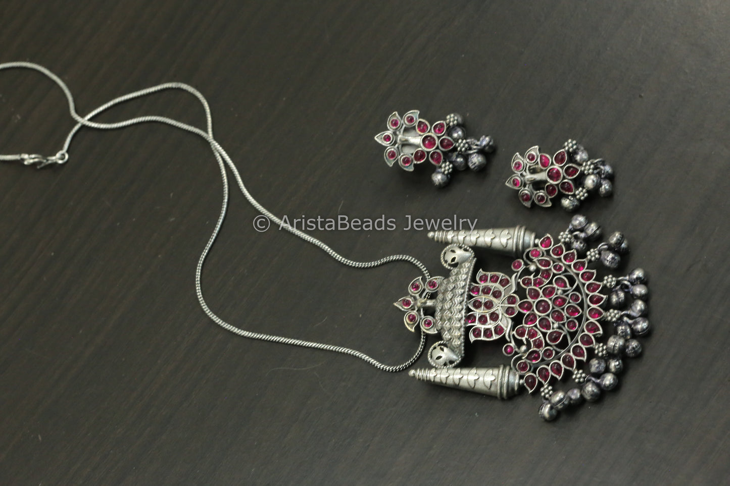 Dainty Kemp Stone Pendant Set- Red