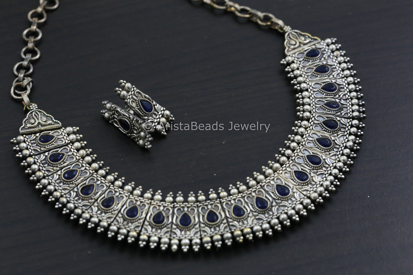 Silver Look Blue Necklace Set