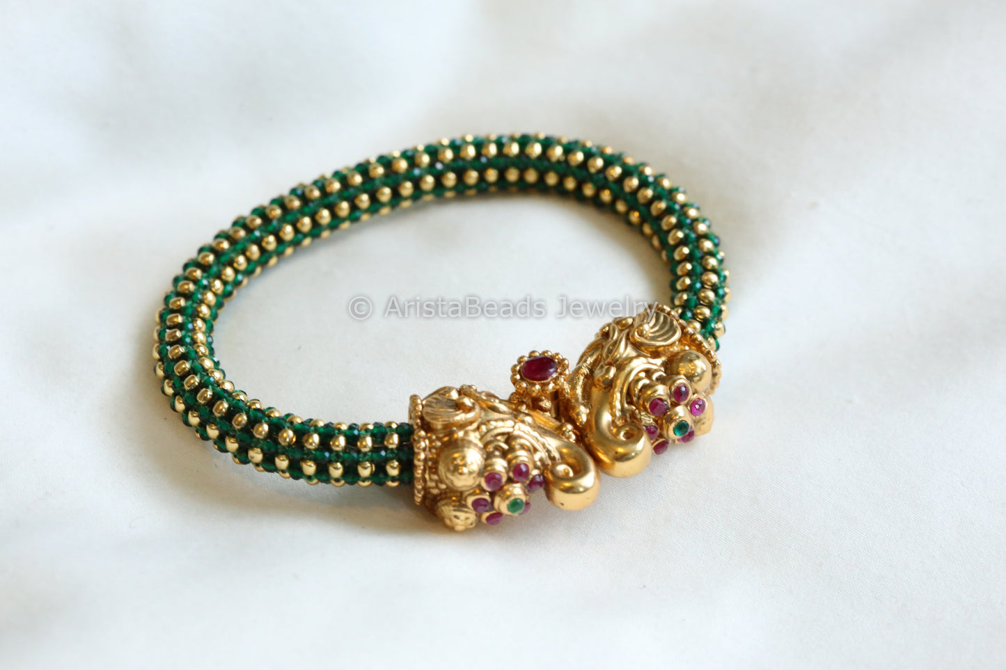 Antique Gold Elephant Bangle - Green Gold (2.4/ 2.6)
