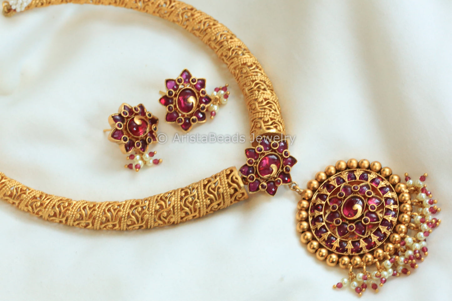 Antique Gold Hasli Necklace Set