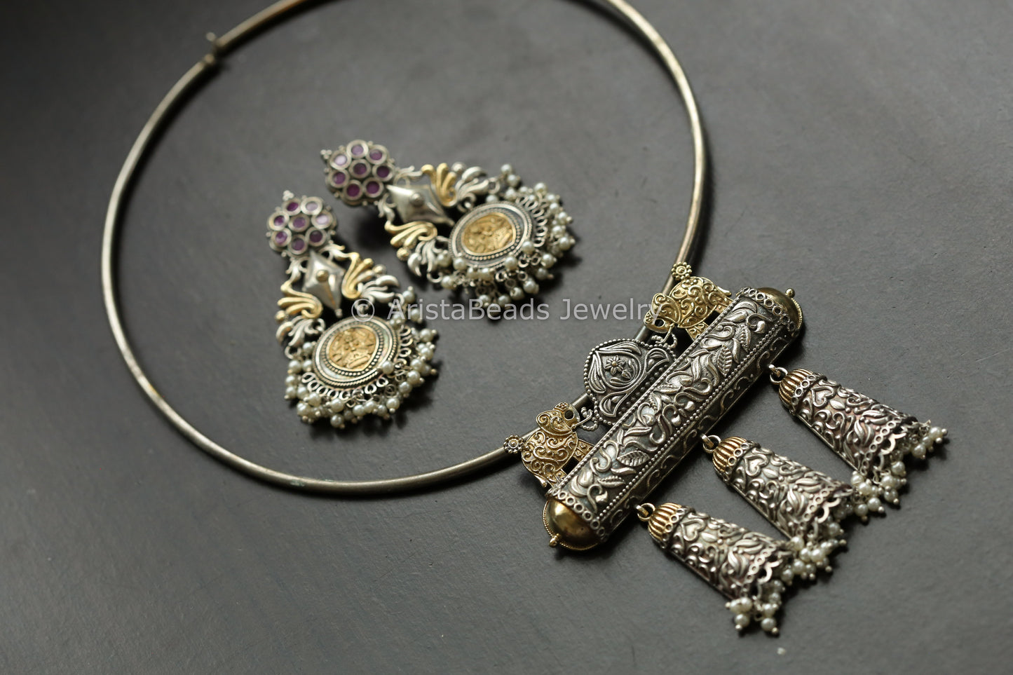 Dual Tone Hasli Necklace Set - Ruby