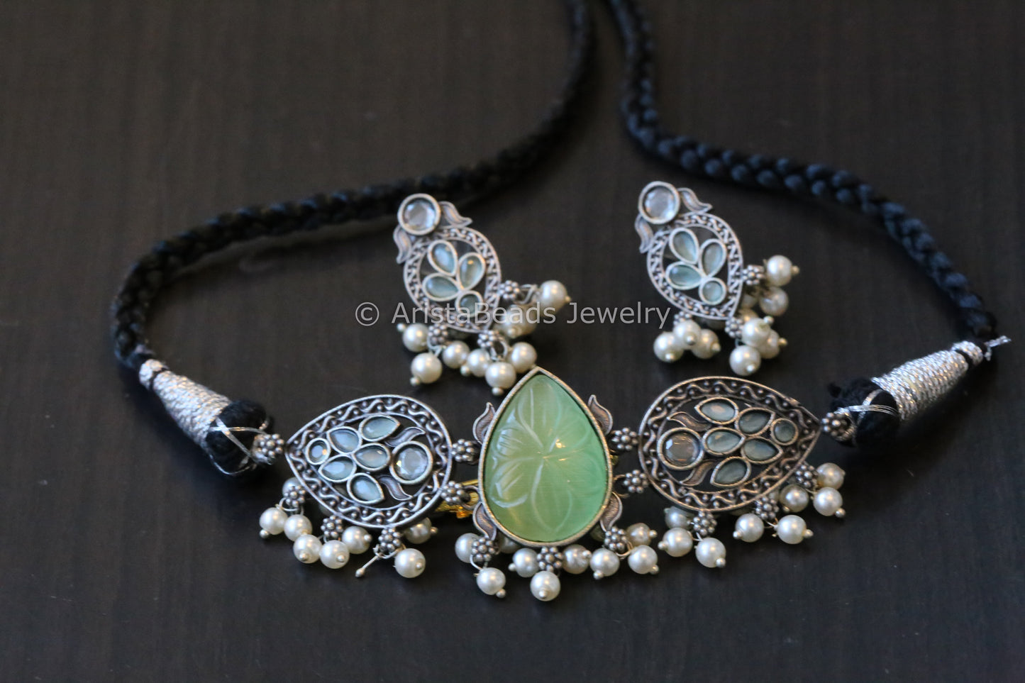 Carved Stone Choker Set - Mint