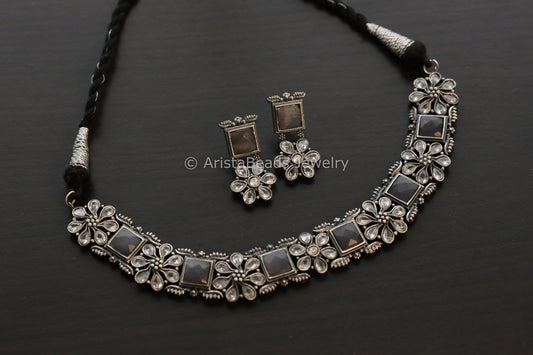 Gray Clear Monalisa Stone Necklace Set