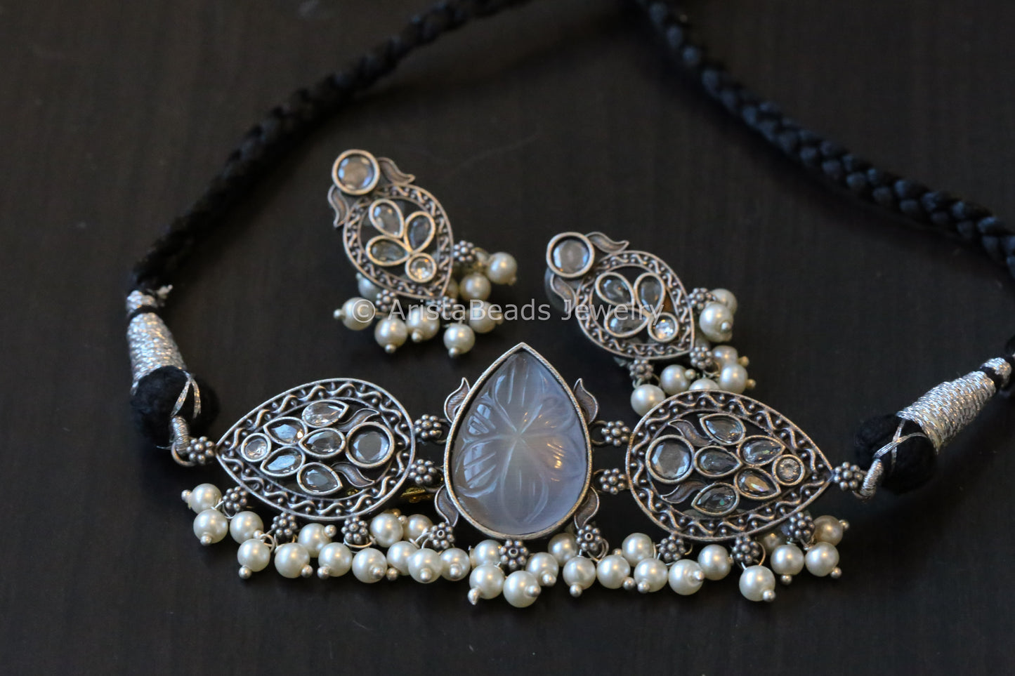Carved Stone Choker Set - Gray