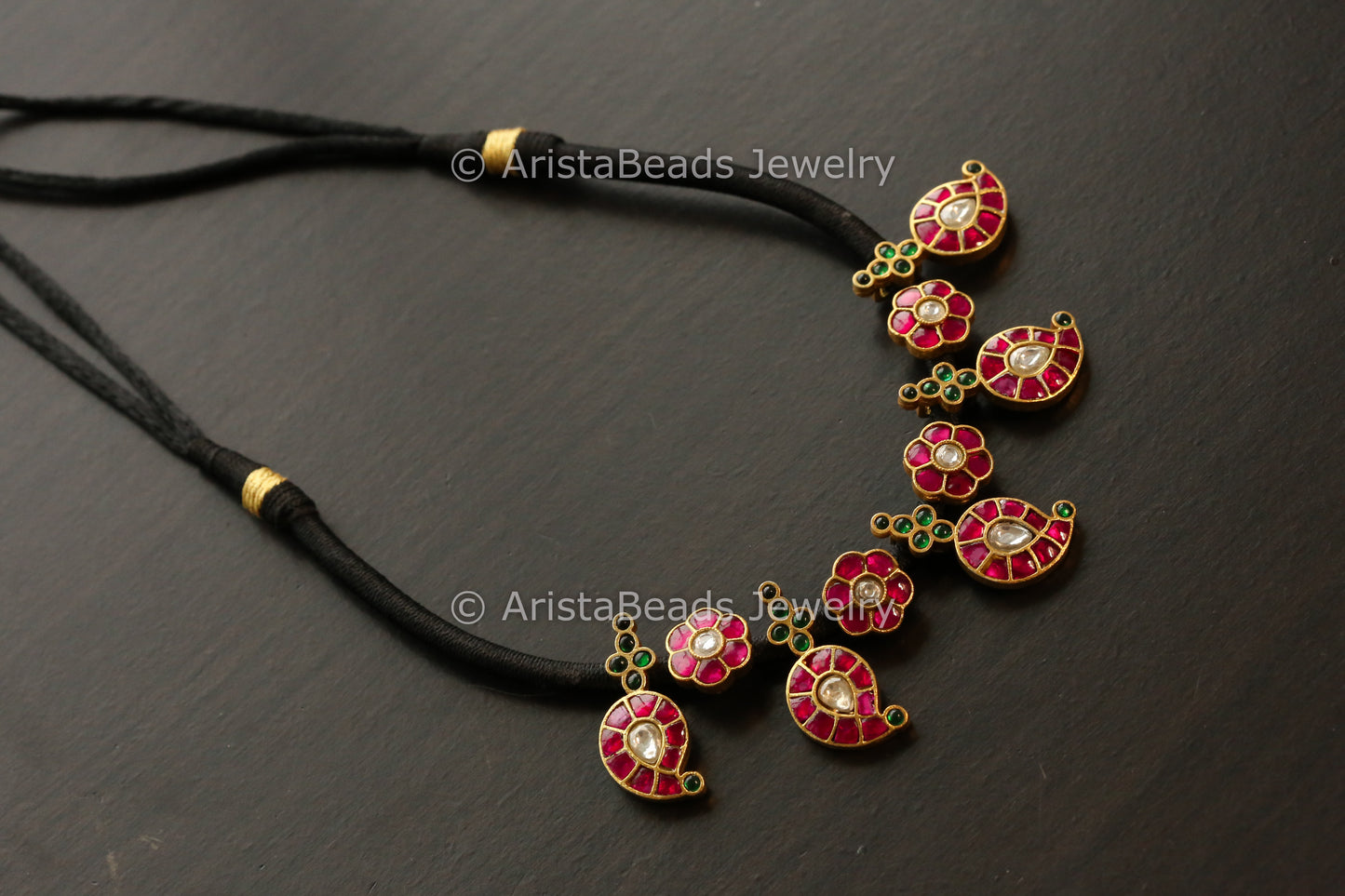 Jadau Kemp Kundan Kanthe Necklace