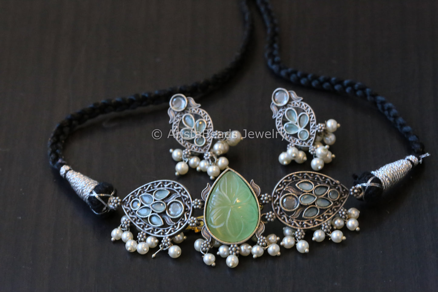 Carved Stone Choker Set - Mint