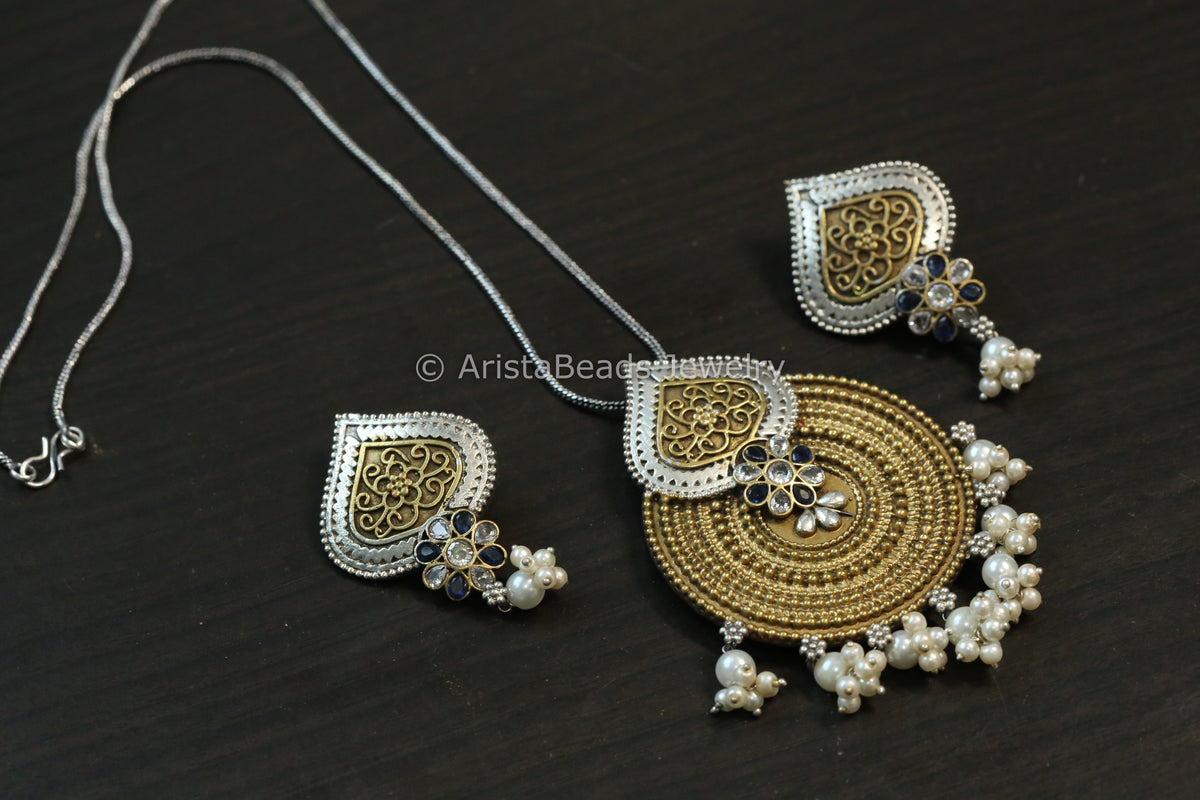 Dual Tone Necklace Set - Blue Clear