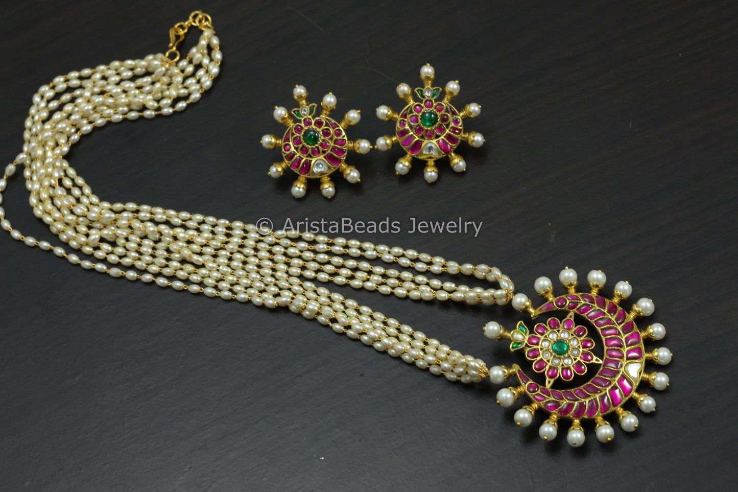 Jadau Kundan Pendant Set In Pearl Mala