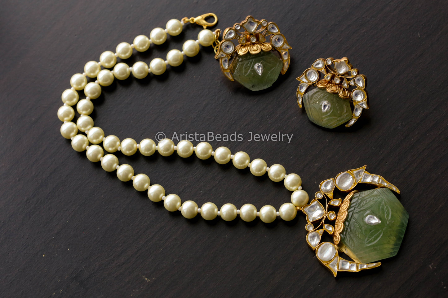 Real Carved Fluorite Jadau Kundan Pendant Set