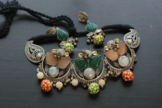 Handmade Carved Stone Kundan Necklace Set -Green Peach
