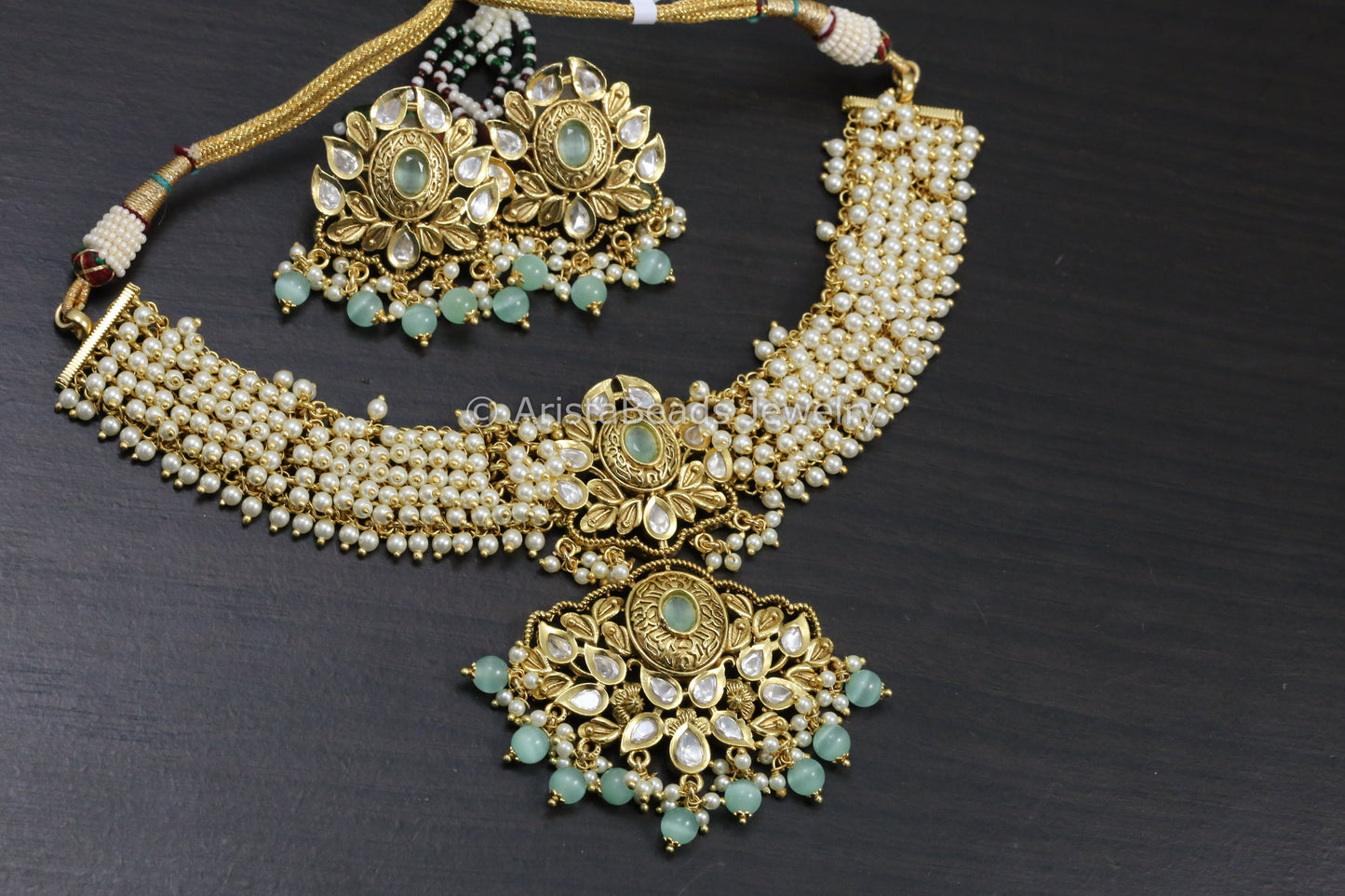 Kundan & Pearl Guttapusalu Necklace Set - Mint
