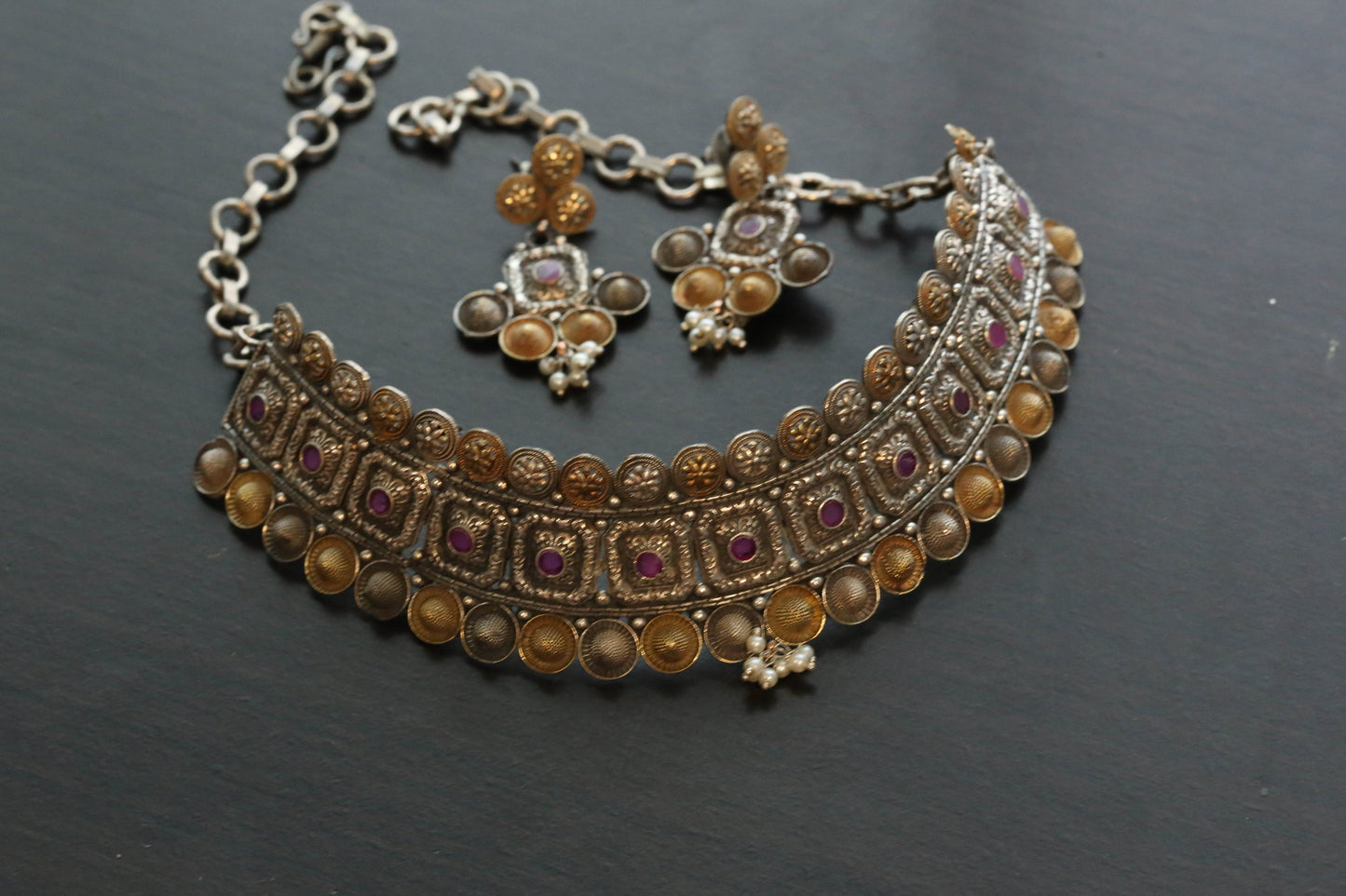 Dual tone Gulband Choker Set- Ruby