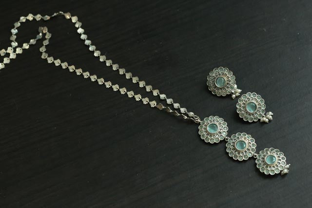 Silver Look Long Necklace Set - Mint