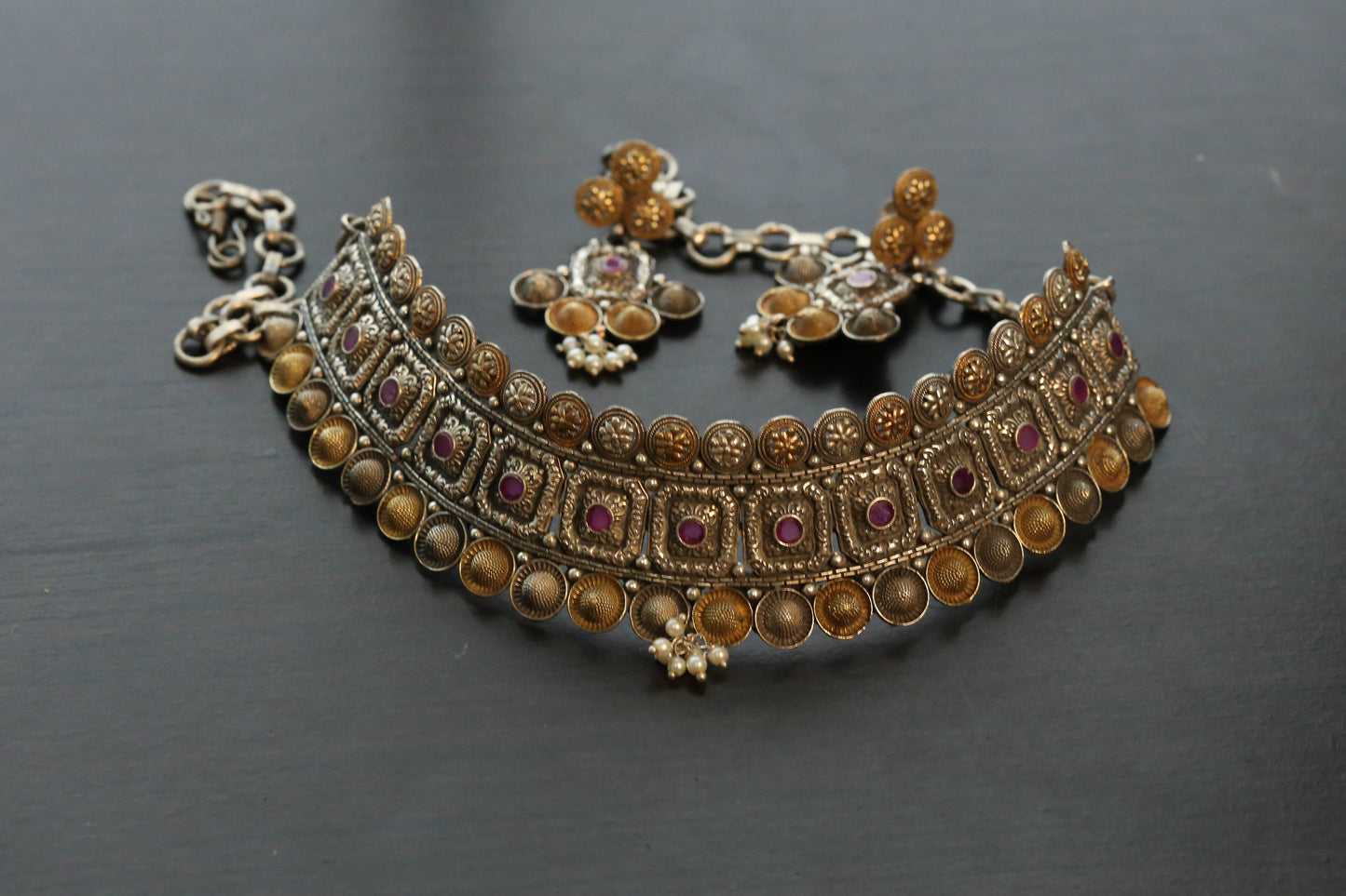 Dual tone Gulband Choker Set- Ruby