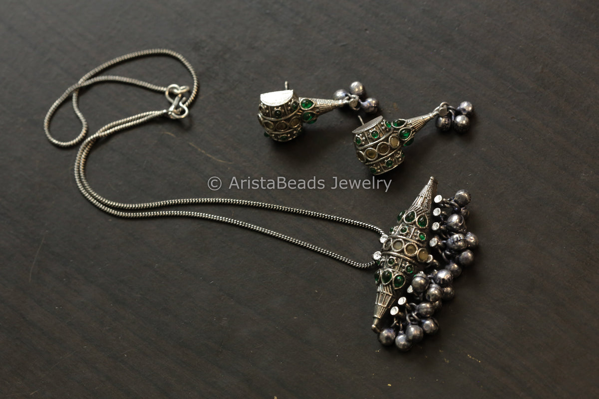 Oxidized Tabeez Necklace Set - Green Yellow