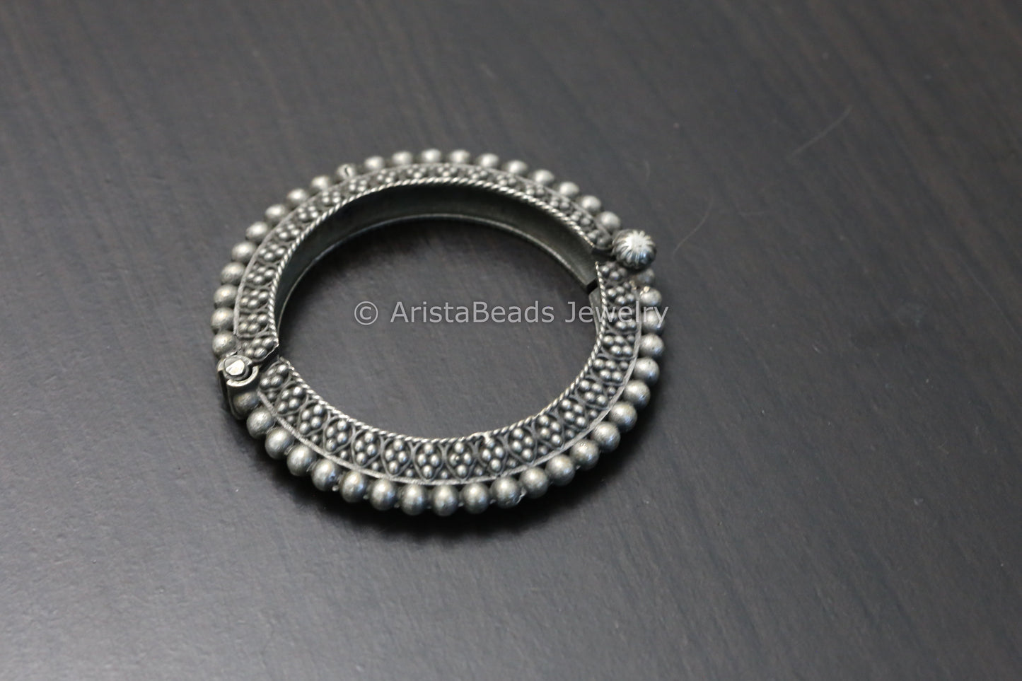Silver Look Pacheli Bangle(Screw System)