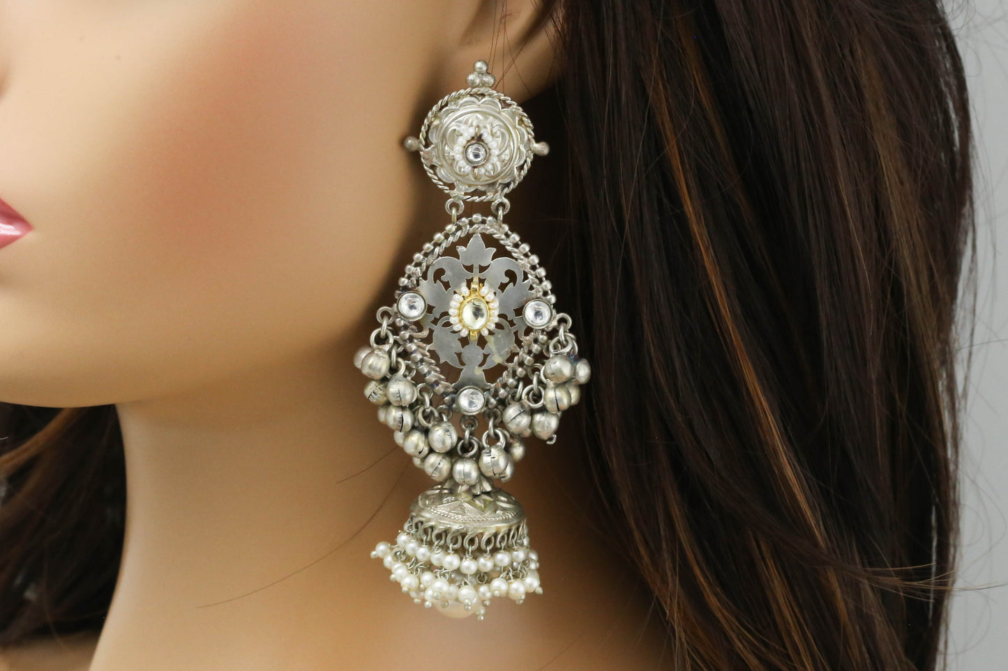 Silver Polish Clear Kundan Jhumka Earrings