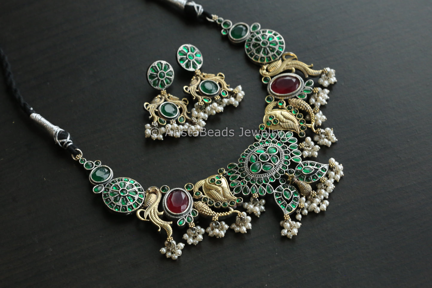 Dual Tone Kemp Stones Necklace Set - Green