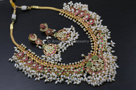 Jadau Kundan Real Pearls Guttapusalu Set