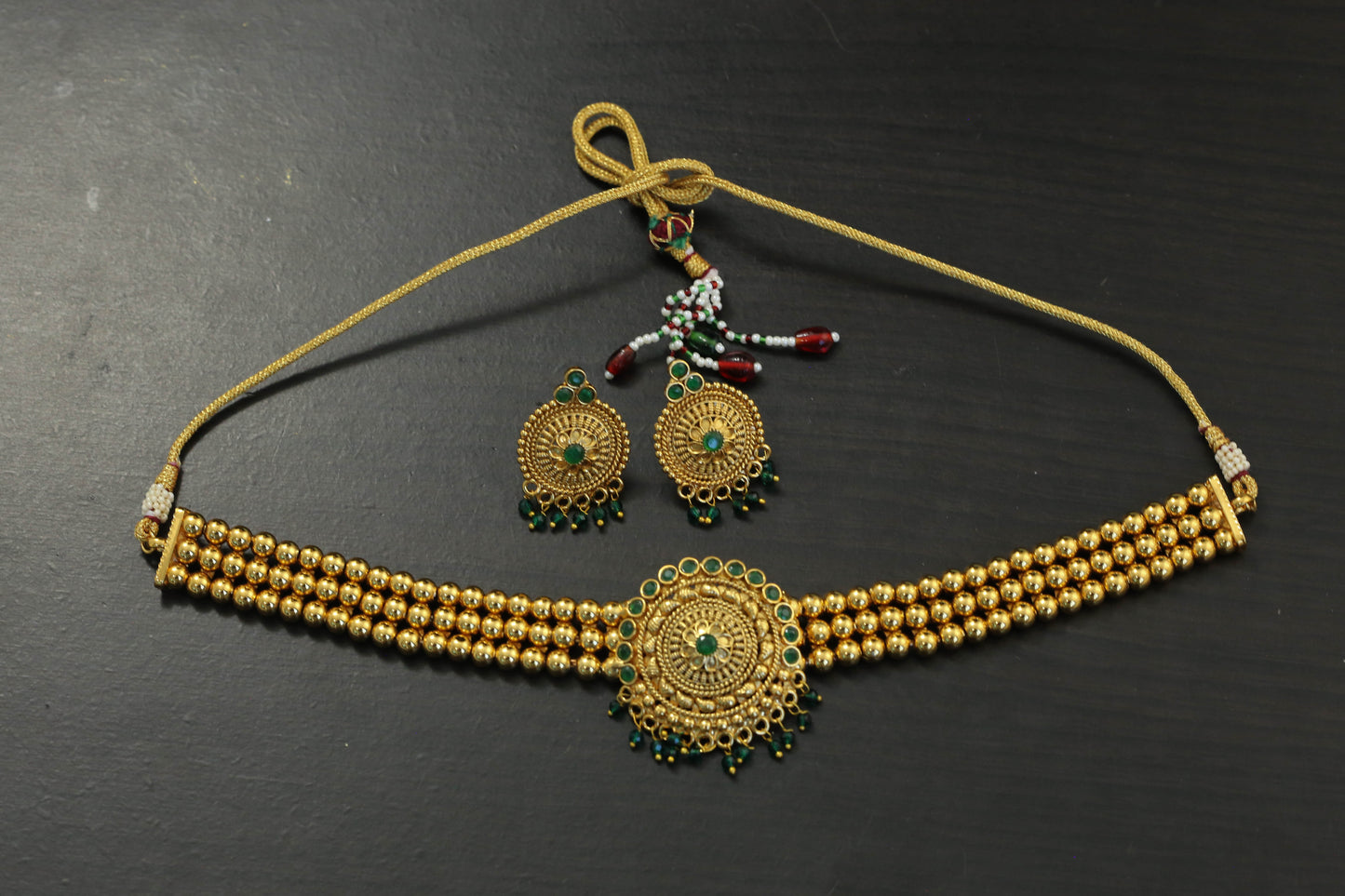 Green Kemp Choker Set