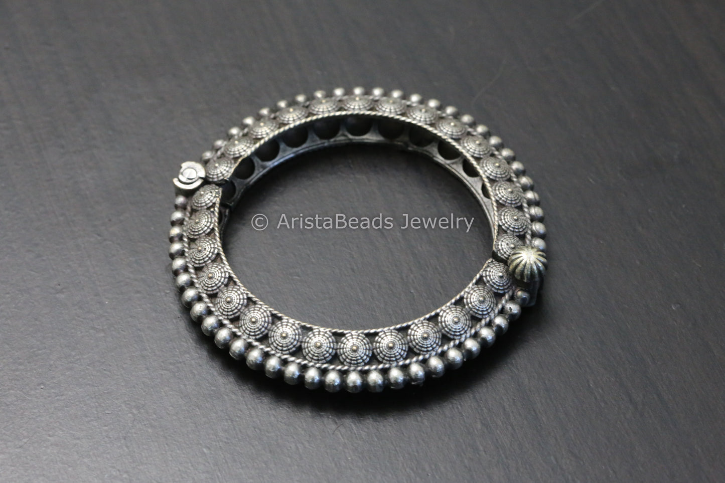 Silver Look Pacheli Bangle (openable)