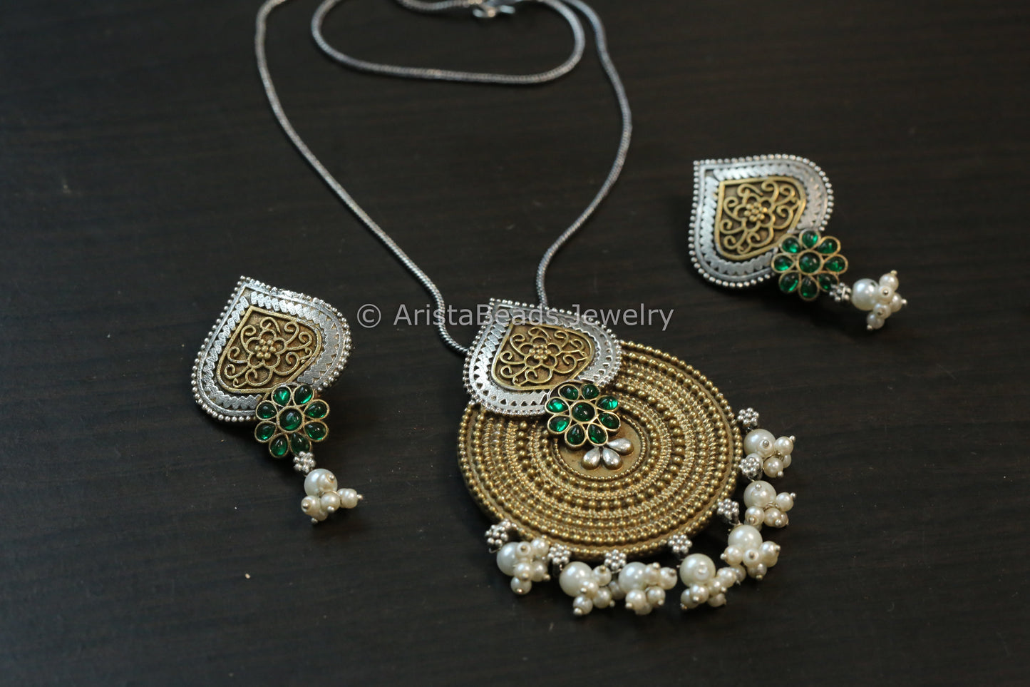 Dual Tone Necklace Set - Green