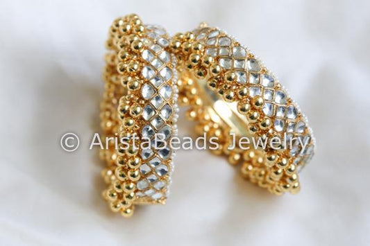 How to measure bangle size for your hands