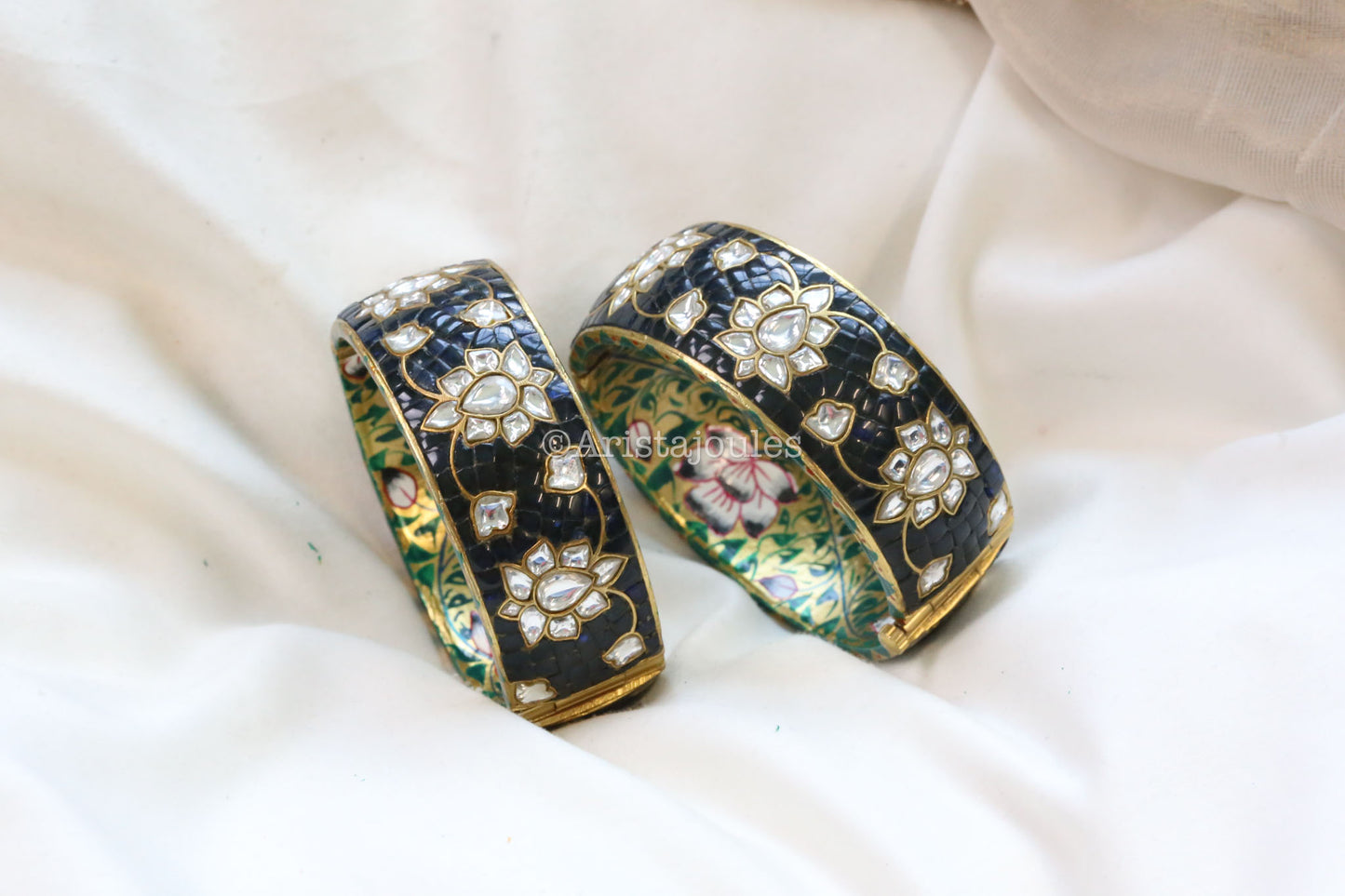 Aayat Takkar Jadau Kundan Bangle - Dark Blue