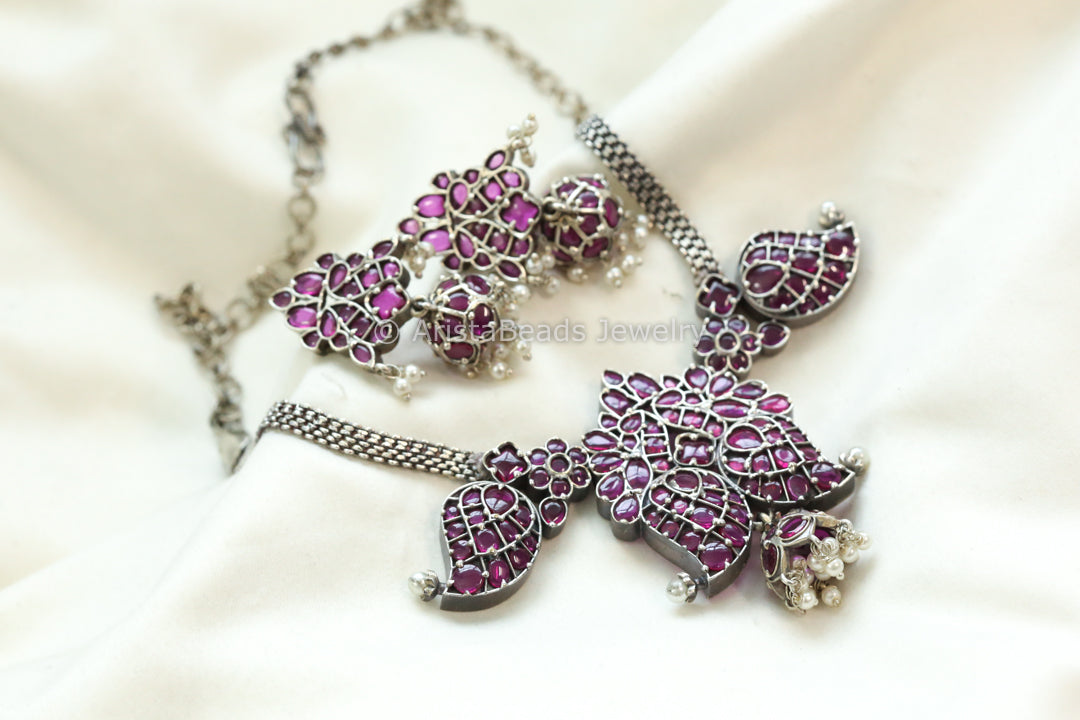 Mohini Kemp Stones Necklace Set - Ruby
