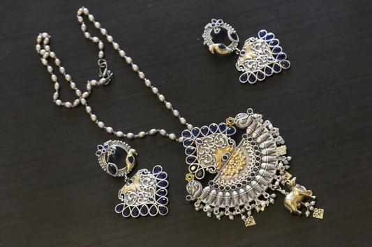 Dual Tone Nandi Necklace Set - Blue