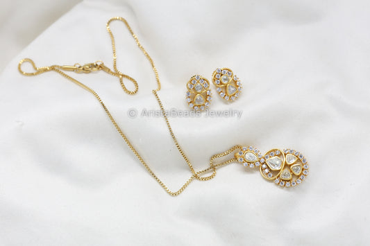 Dainty Moissanite Pendant Set