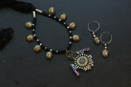 Dual Tone Fusion Kundan Necklace Set - Style 3