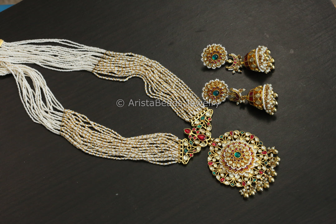 One Of A Kind Pachi Kundan Necklace Set