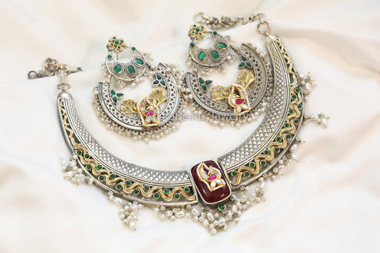Fusion Jadau Kundan Hasli Necklace Set - Red Green