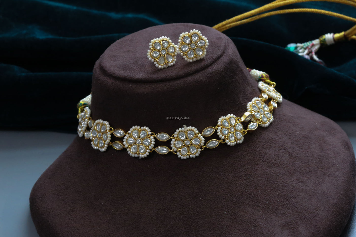 Natasha Kundan Choker Set