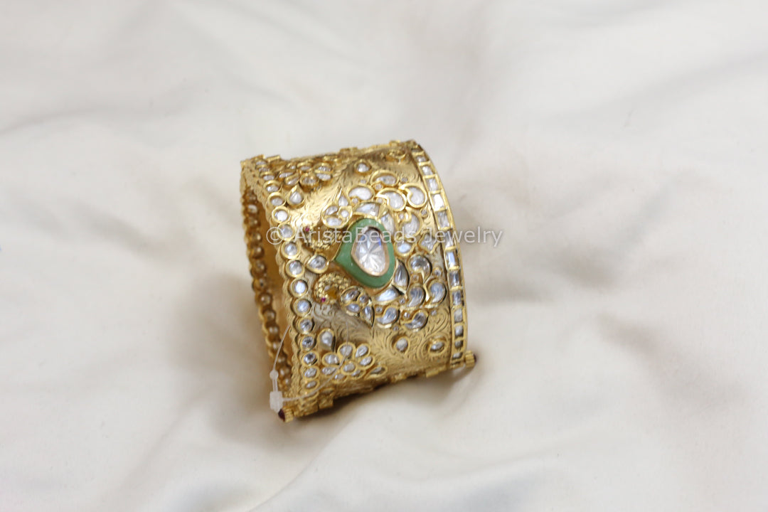 Premium Uncut Polki Kundan Wide Bangle (Mint Pota)
