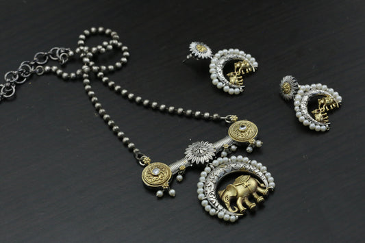 Dainty Dual Tone Necklace Set - Clear