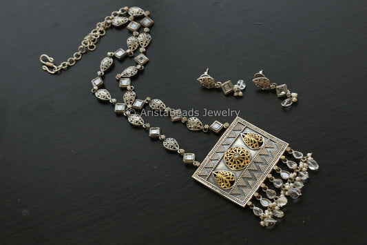 Suhana Dual Tone Necklace Set - Clear