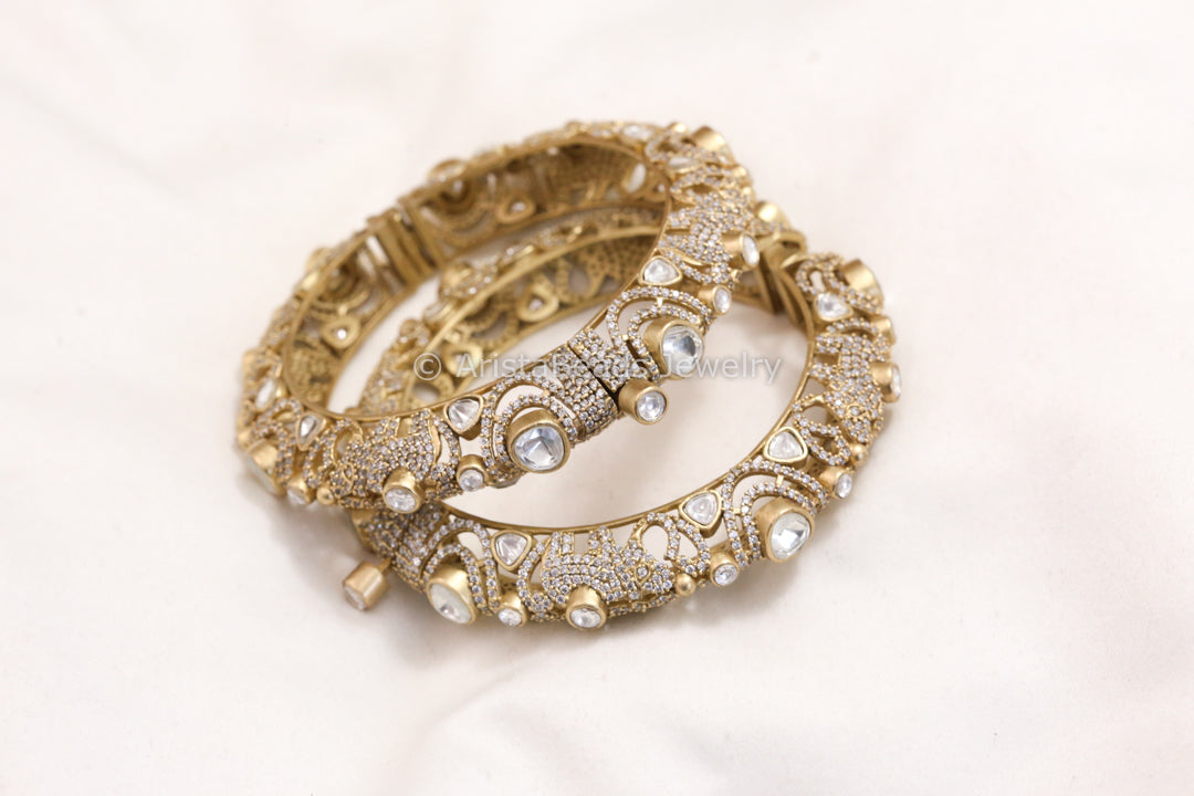 Mehndi Polish Kundan Polki CZ Bangle