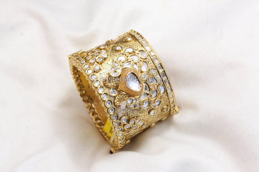 Premium Uncut Polki Kundan Wide Bangle (Yellow Pota)