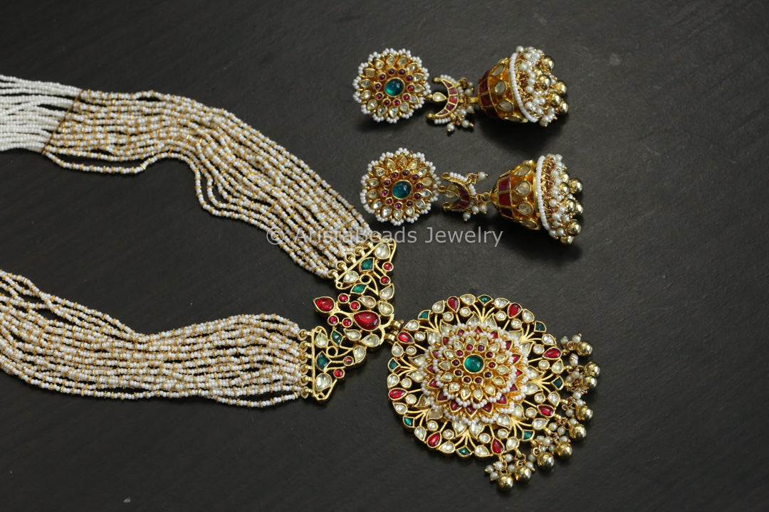 One Of A Kind Pachi Kundan Necklace Set