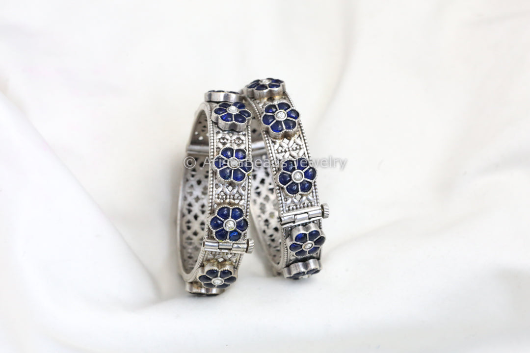 Pacheli Silver Look Kundan Bangle Set (2.6 Openable)
