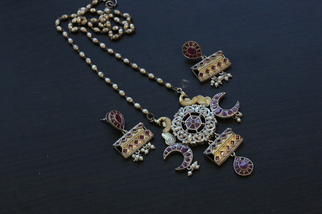 Dual Tone Chand Necklace Set - Ruby