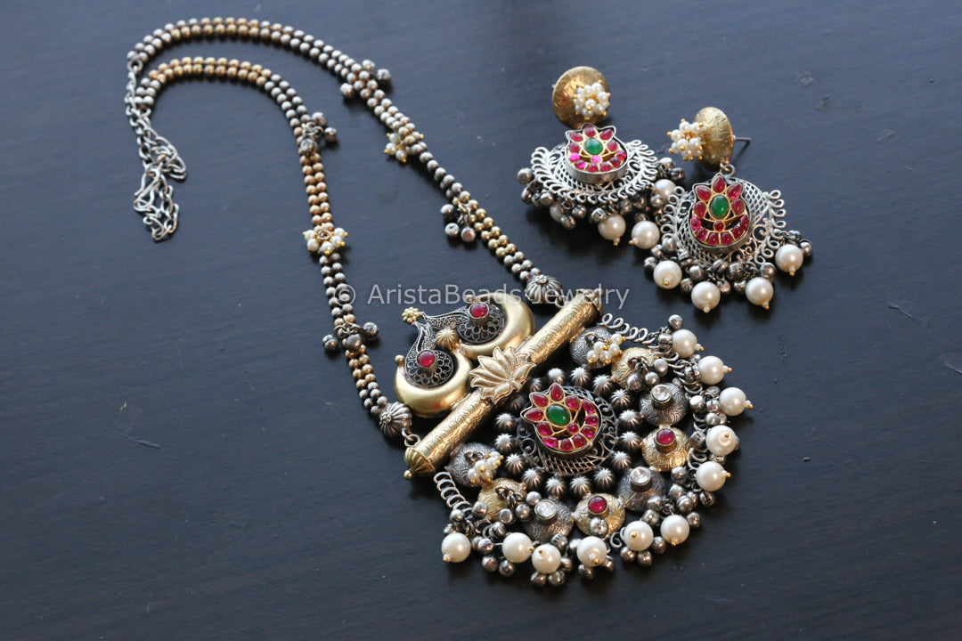Silver Look Kemp Kundan Fusion Necklace Set - Pearl