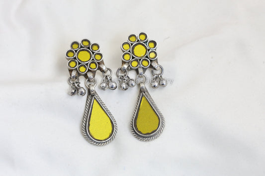 Alia Glass Earrings  - Yellow