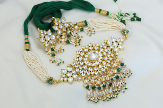 Clear Pachi Kundan Choker Set