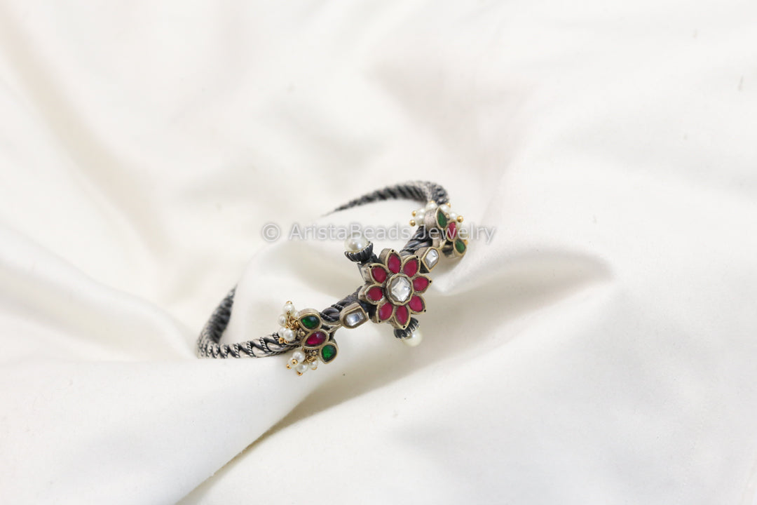 Real Silver Look Alike Bracelet (2.4 Openable)